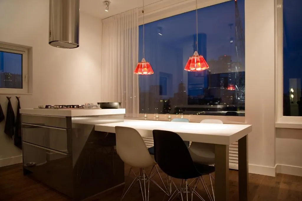 Mycitylofts - Skyline Suite Rotterdam Holland