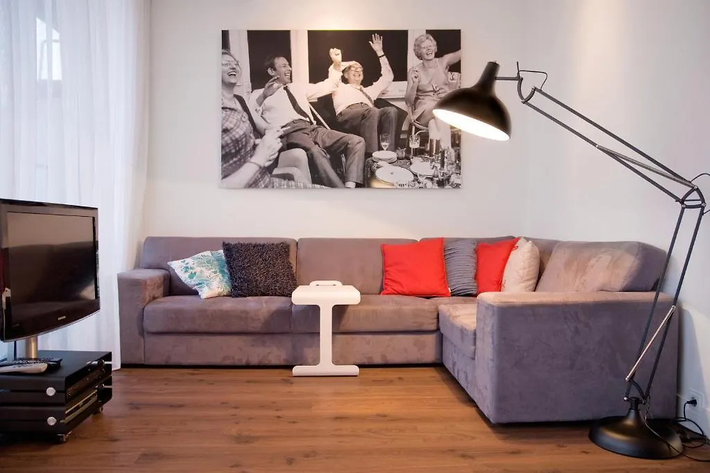 Mycitylofts - Skyline Suite Rotterdam Nederland